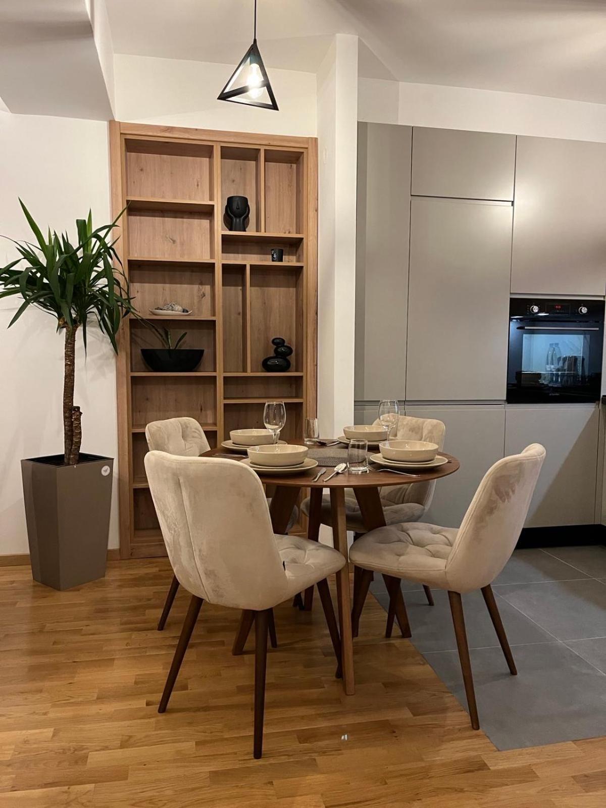 City Leks Apartment Skopje Eksteriør billede