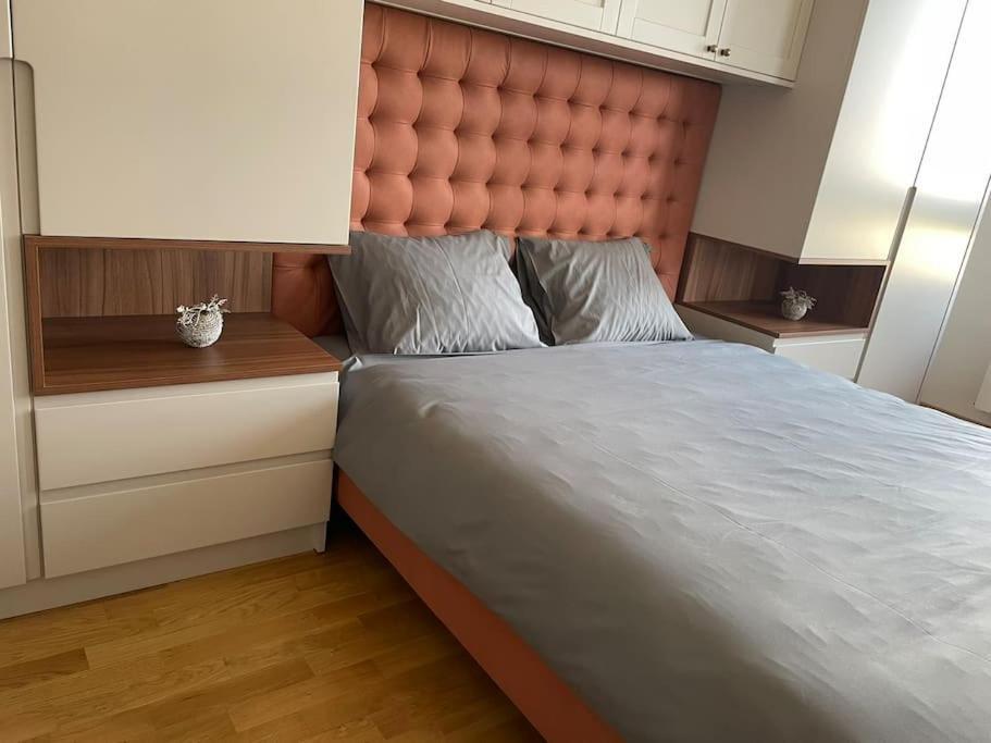 City Leks Apartment Skopje Eksteriør billede
